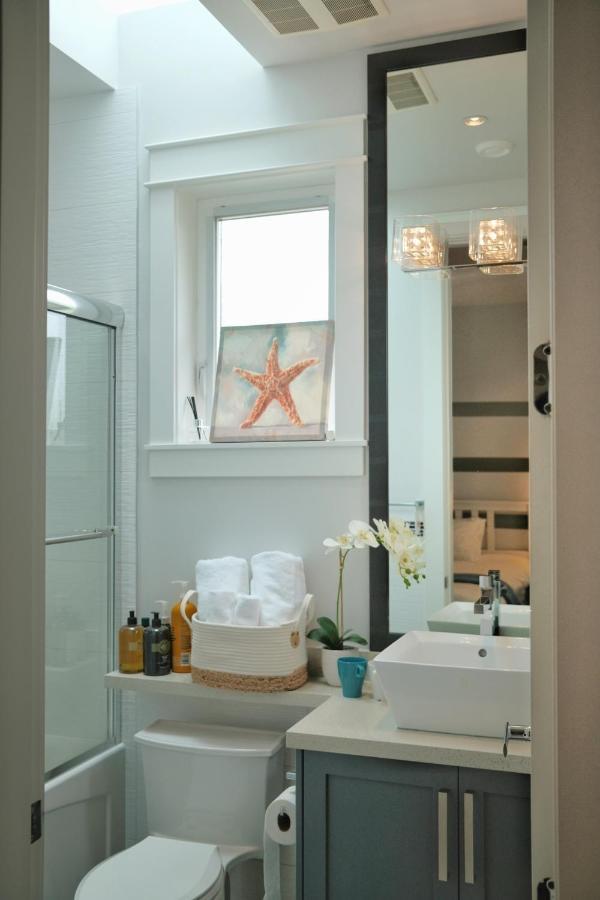 Vancouver West Cozy Retreat By Host Launch Экстерьер фото